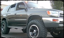 lifted t4r.jpg