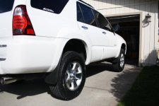 tires 005sm.JPG