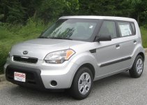 800px-2010_Kia_Soul_Base.jpg
