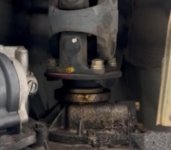 transmission seal 2.jpg