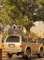 HiluxSrf1.jpg