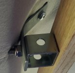 Close-up of rear bracket.jpg
