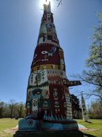Totem 2.jpg
