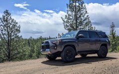 Nokian_Outpost_AT_4runner_26570r17_1.jpg