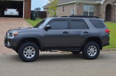 Post Lift with BFG Rugged Terrain .JPG