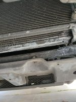 Radiator white stuff 2.jpg Radiator white stuff 2.jpg
