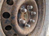 steel wheels with lug nuts from aluminum wheels.jpg