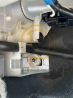 4runner ;leak.jpg