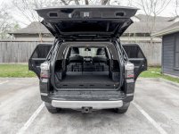 16sleeping-place-toyota-4runner-5gen.jpg