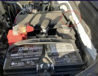 4 AWG ground point on fender.jpg