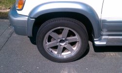 4runner wheel close up.jpg