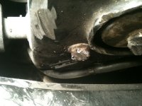 strut bolt 2.jpg