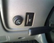 Diff lock button center.jpg