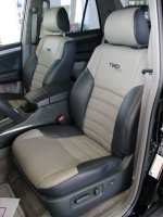 leather2.jpg