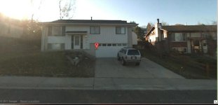 4runner at house.jpg