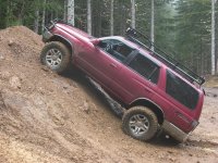 runner hill climb.jpg