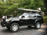 4runner Kayak and Dwarfs cages 001.jpg