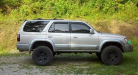 lifted finally!!.jpg