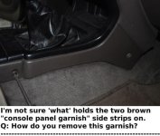 05_remove_other_phillips_head_screw.JPG