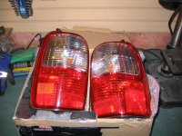 tails and corner lenses 001.jpg