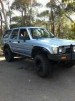 car blk wheels.jpg