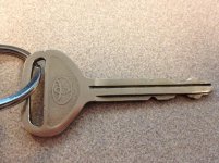 4runner key.jpg