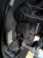 Ball joint bad 3 07142012.jpg