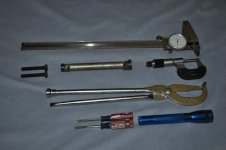 tools_for_drum_brakes.jpeg