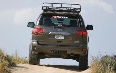 163_0908_08z+finishLineWest_2009_toyota_sequoia+rear_view.jpg