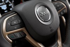 2014_DIESEL_Grand_Cherokee_1.jpg