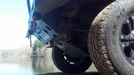 4runner skid.jpg 4runner skid.jpg