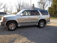 4 runner 001.jpg