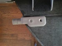 tonneau cover clip (Mobile).JPG