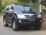 toyota-fortuner-01.jpg