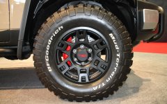 TRD-Tuned-FJ-Cruiser-Concept-wheel.jpg