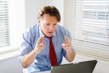 scared-sales-engineer.jpg