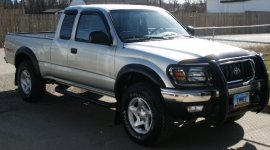 2002 tacoma-02.jpg
