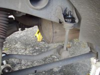 rstep 1 - remove swaybar nuts.jpg