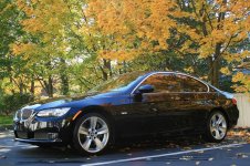 bmw 335i in the fall.jpg