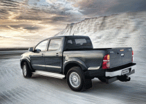 2014-Toyota-Hilux-rear-angle.gif