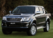 2014-Toyota-Hilux-front-angle.gif