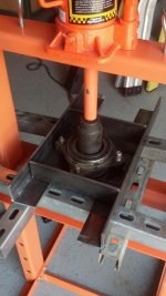wheel bearing press set up.jpg
