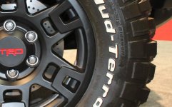 TRD-Tuned-FJ-Cruiser-Concept-wheel.jpg
