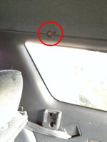 Toyota 4Runner 1995 rear seatbelt retainer R.jpg