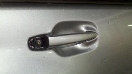 Brokenhandle1.jpg