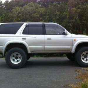1996 KZN-185 3.0L TD Hilux Surf