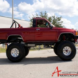 8 year project ground up resteration



WILL NEVER SEE MUD!!!!!!!    SHOW TRUCK ONLY