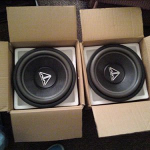 2x Addictive audio v3 12's
1000 rms ea
2100 watts max ea