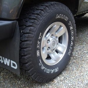 15 x 10.5 6 month old Les Schwab Tires on 2000 Toyota 4Runner/Truck wheels