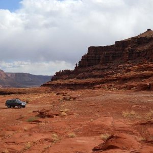 Looking around on Hurrah Pass